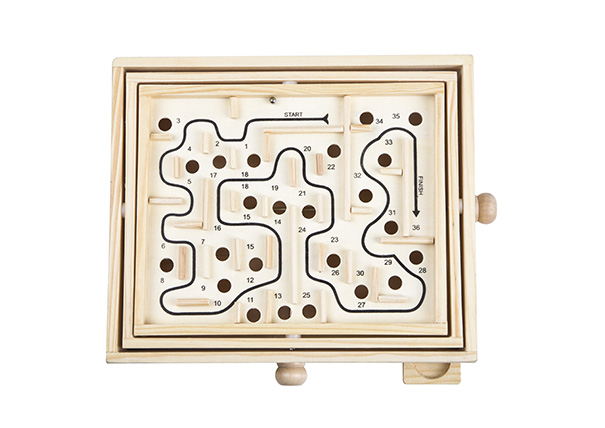 WD7240 WOODEN LABYRINTH